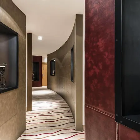 Post - Tradition & Lifestyle Adults Only 4*